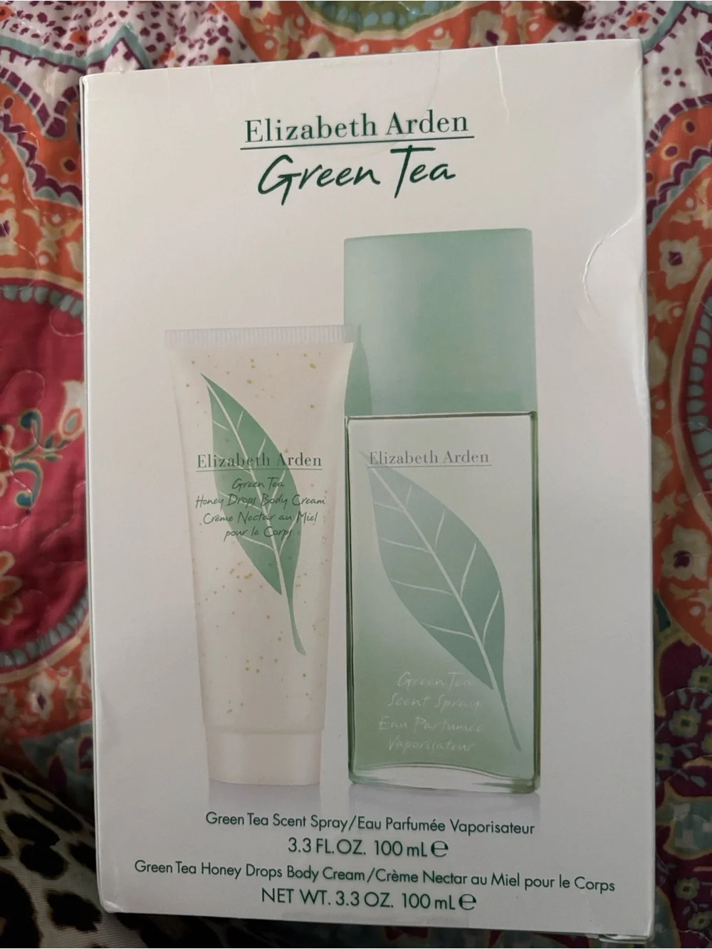 Elizabeth Arden Green and White Green Tea Scent Spray & Body Cream Duo